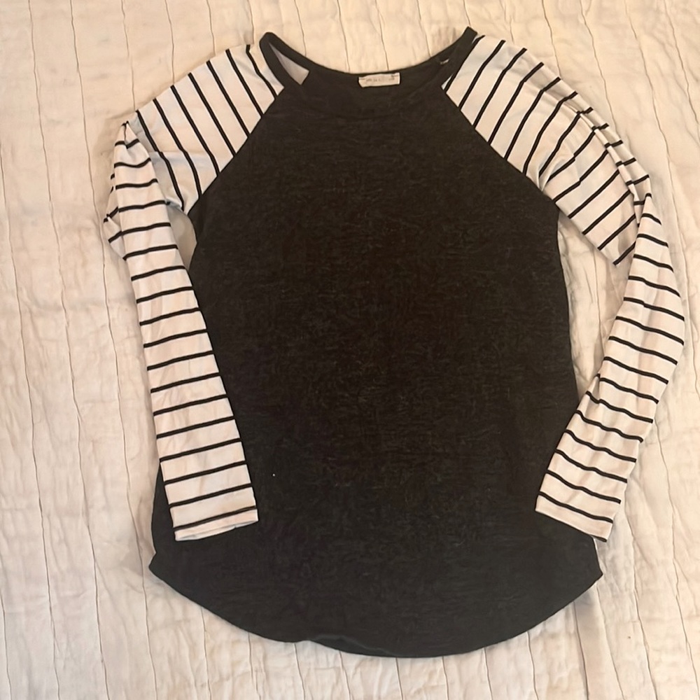 Long sleeve sweater top